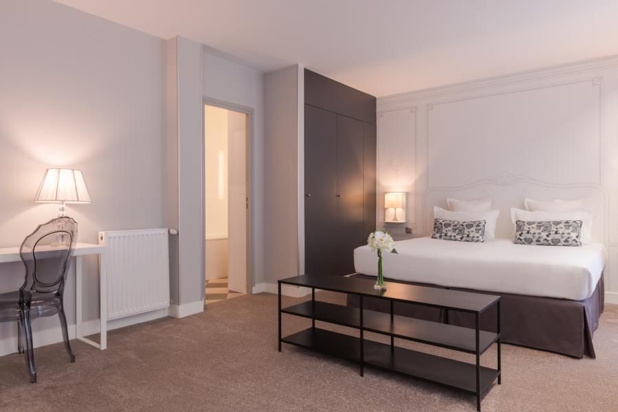 Hôtel Paris Vaugirard - Suite Hôtel Paris Vaugirard - Suite